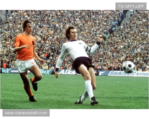 足球战术革新与球员个人表现的完美融合:解析现代足球的演变与未来趋势 足球战术革新与球员个人表现的完美融合:解析现代足球的演变与未来趋势